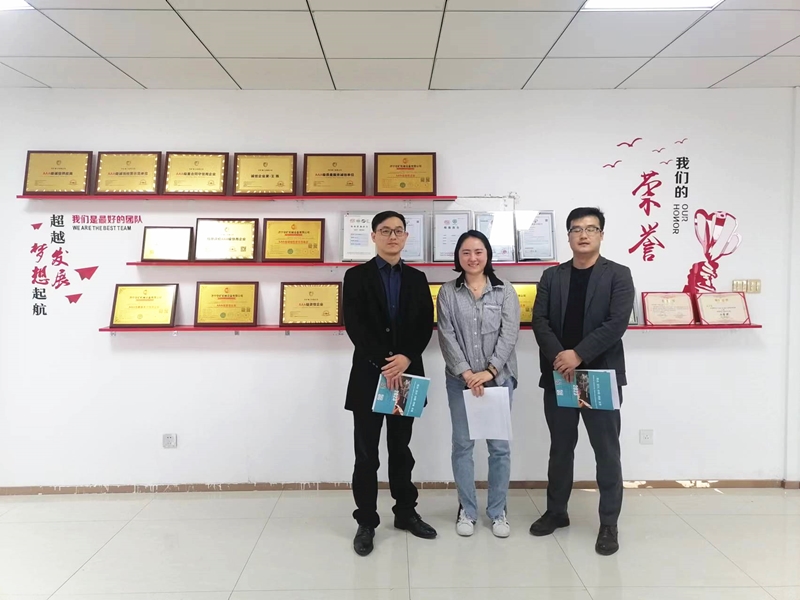 热烈欢迎山东青岛客商莅临乐鱼官方网站-乐鱼（中国）
参观考察