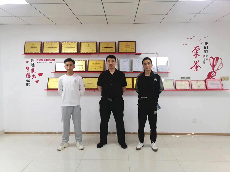 热烈欢迎湖北宜昌客商莅临乐鱼官方网站-乐鱼（中国）
参观考察