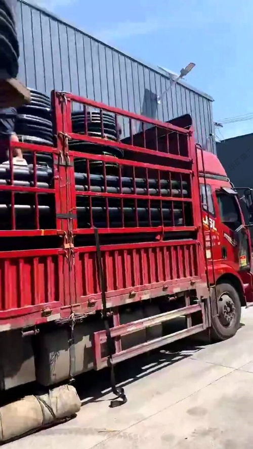乐鱼官方网站-乐鱼（中国）
一车穿线管发往新疆